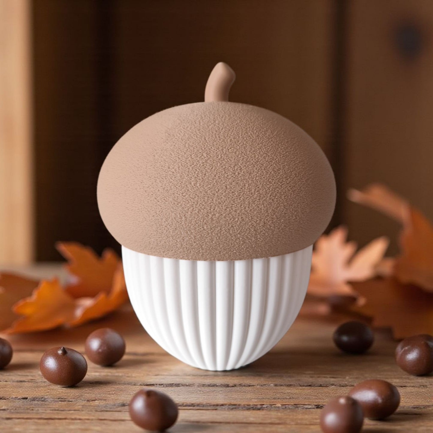 Ribbed acorn container (LED tealight compatible)