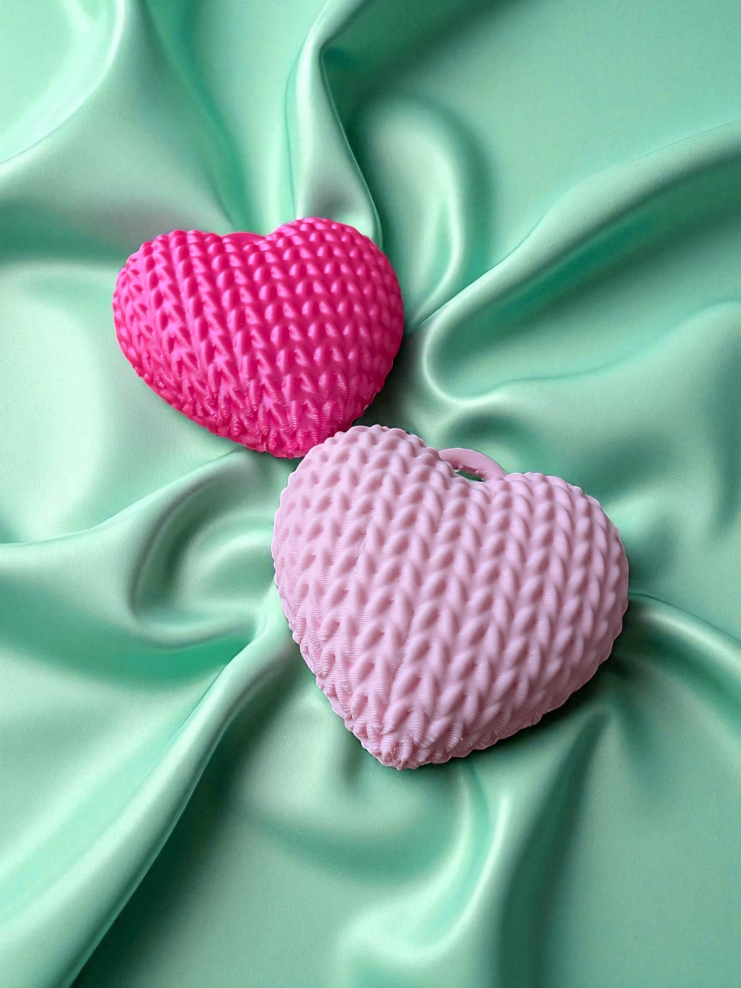 Cute Knitted Heart Keychain (No Assembly)