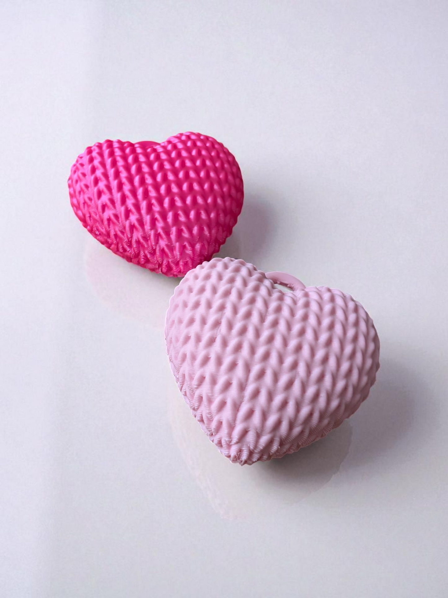 Cute Knitted Heart Keychain (No Assembly)