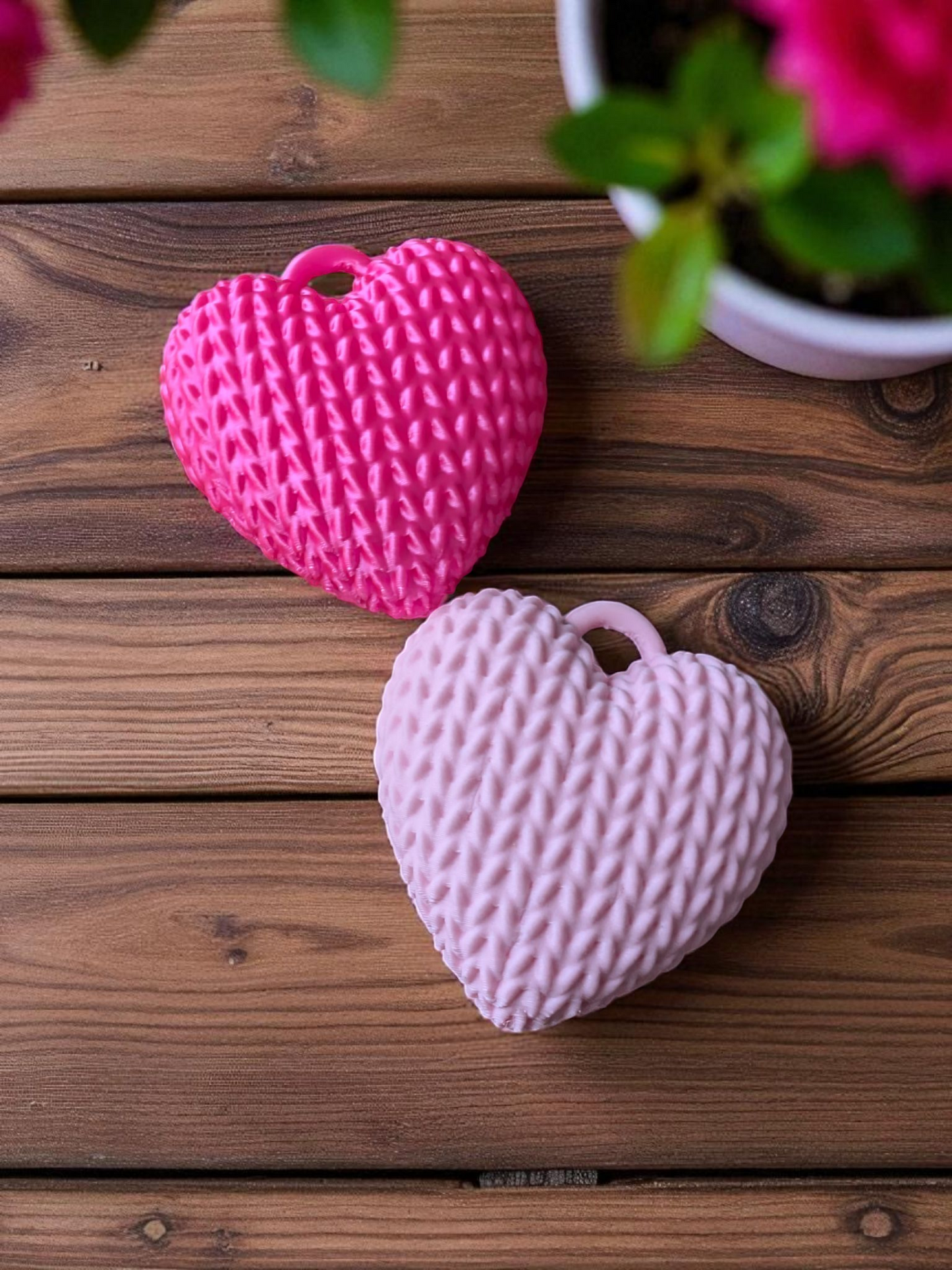 Cute Knitted Heart Keychain (No Assembly)