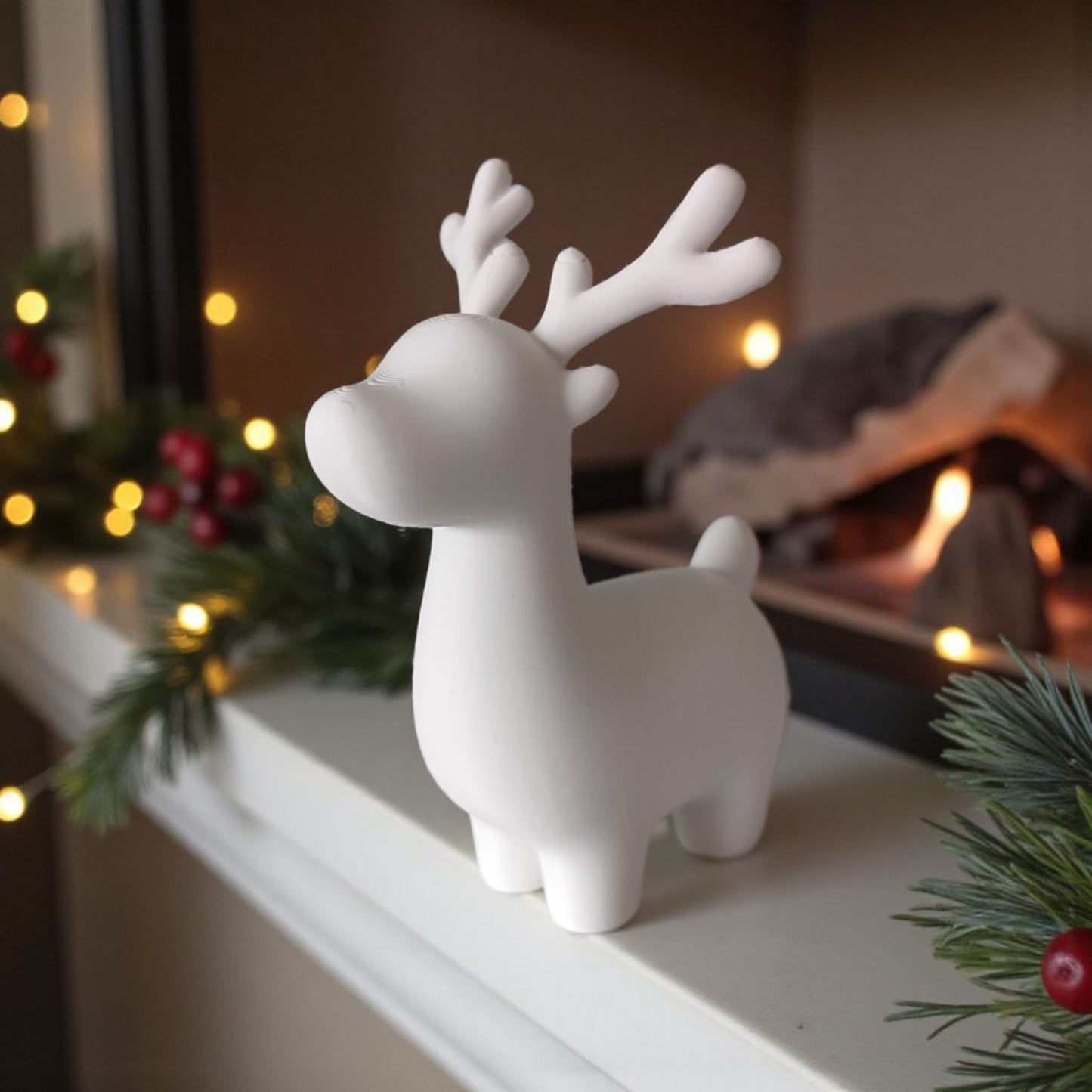 Cute minimalist Christmas reindeer decoration